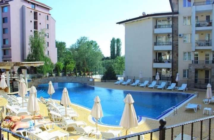 Sunny Beach Hills Apartment - Private 외부 사진